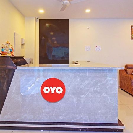 Super Hotel O Lakshmi Royal Inn Warangal Dış mekan fotoğraf